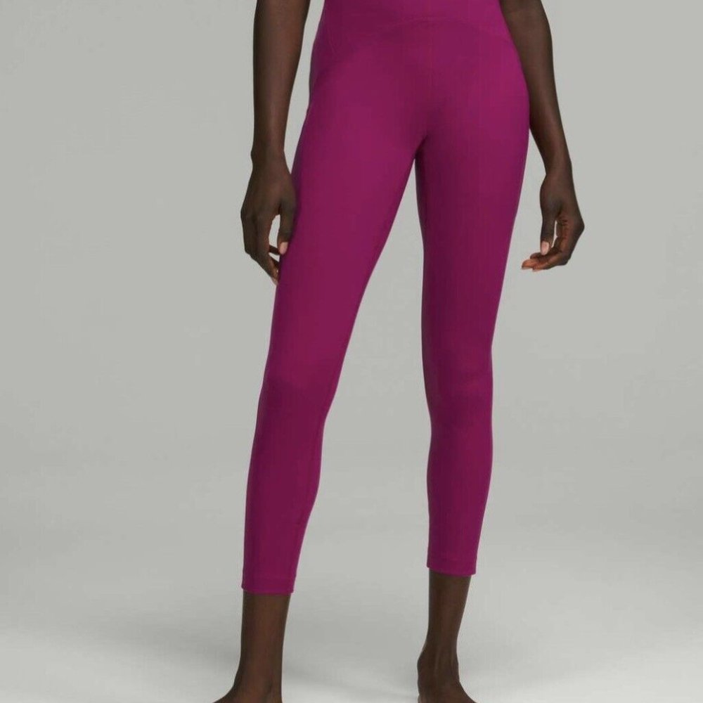 Lululemon - InStill HR Tight 25” size 4